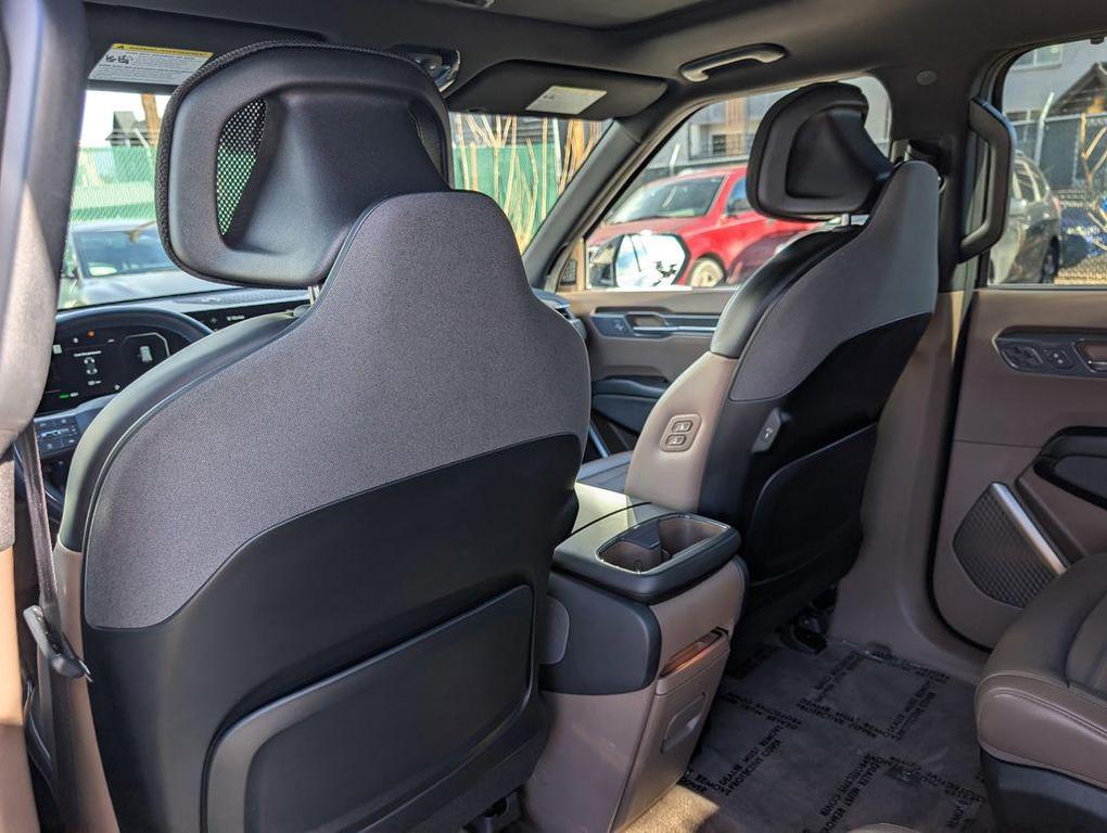 used 2024 Kia EV9 car, priced at $40,499