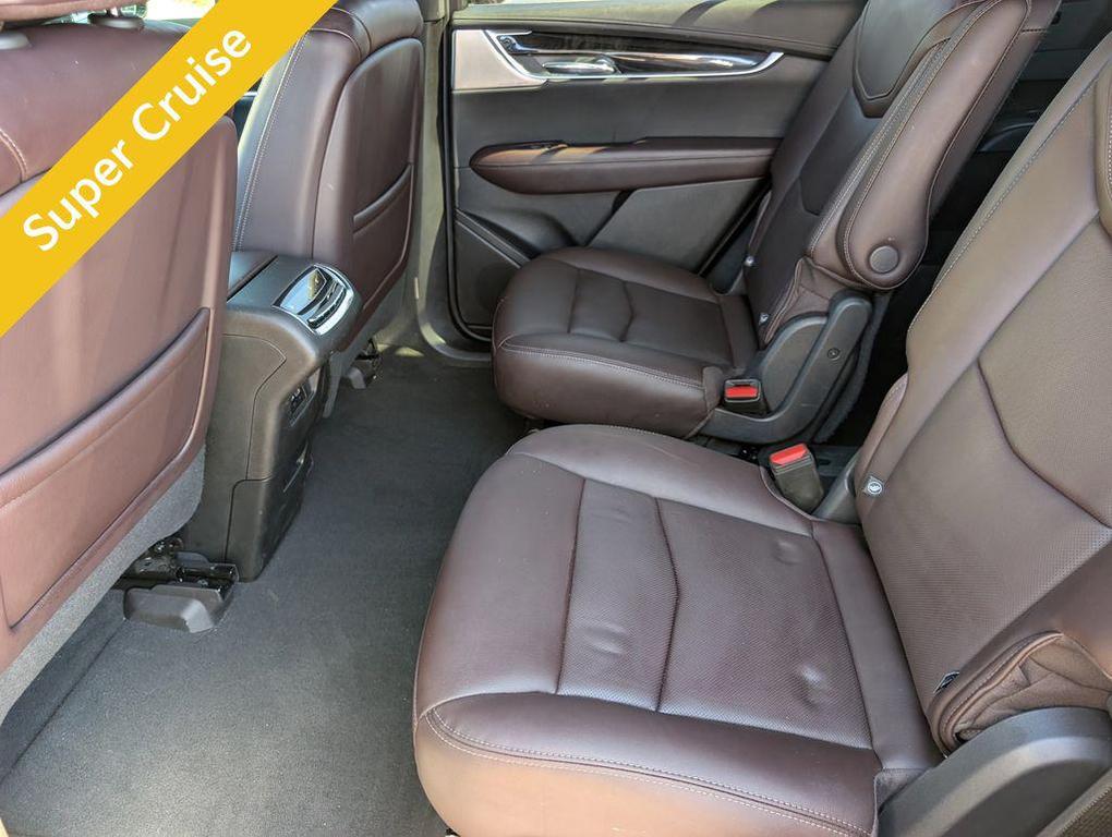 used 2023 Cadillac XT6 car, priced at $33,798