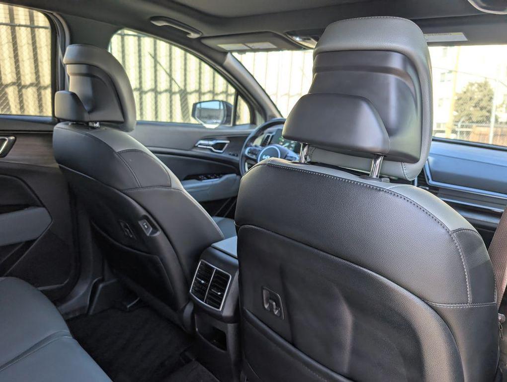 used 2023 Kia Sportage Plug-In Hybrid car, priced at $30,599