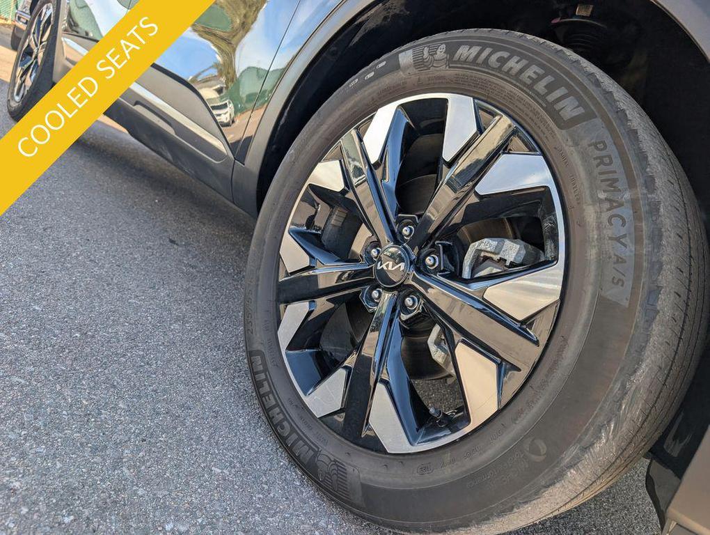 used 2023 Kia Sportage Plug-In Hybrid car, priced at $30,599