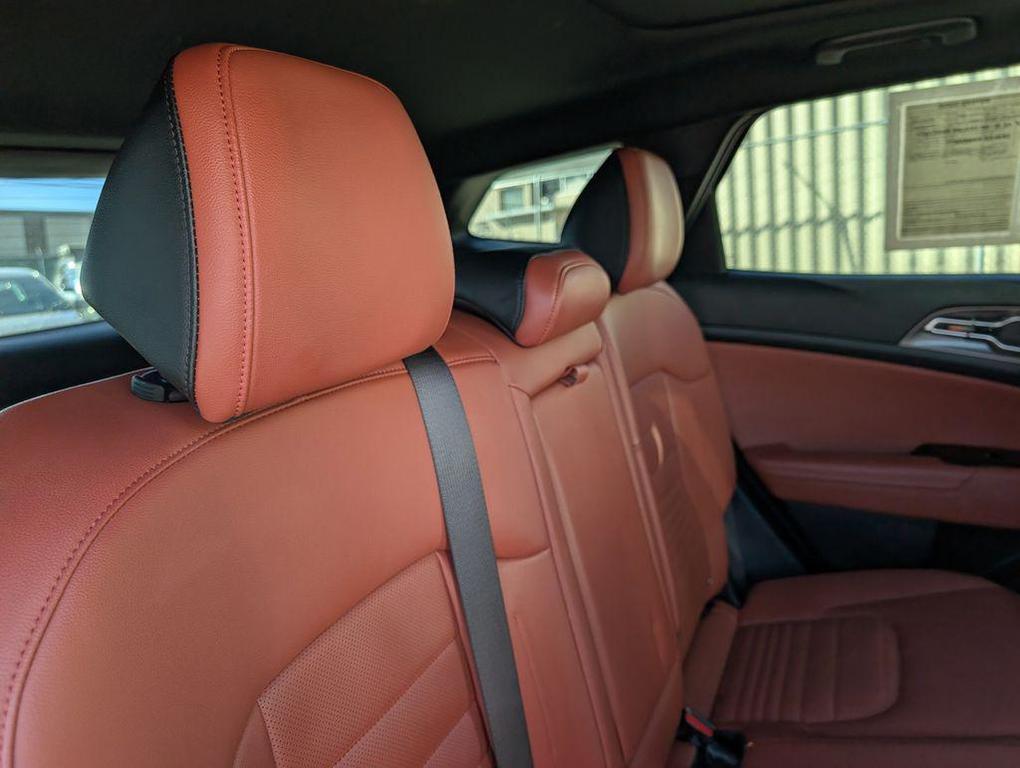 used 2023 Kia Sportage Hybrid car, priced at $29,299