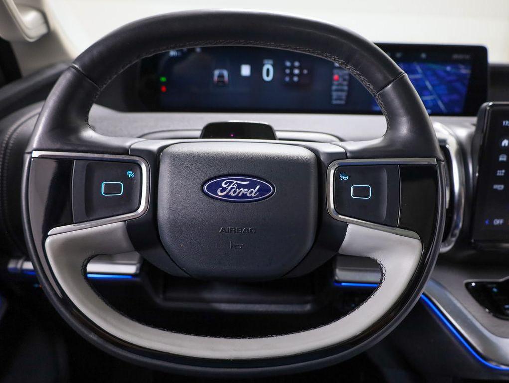 used 2025 Ford Expedition Max car, priced at $66,595