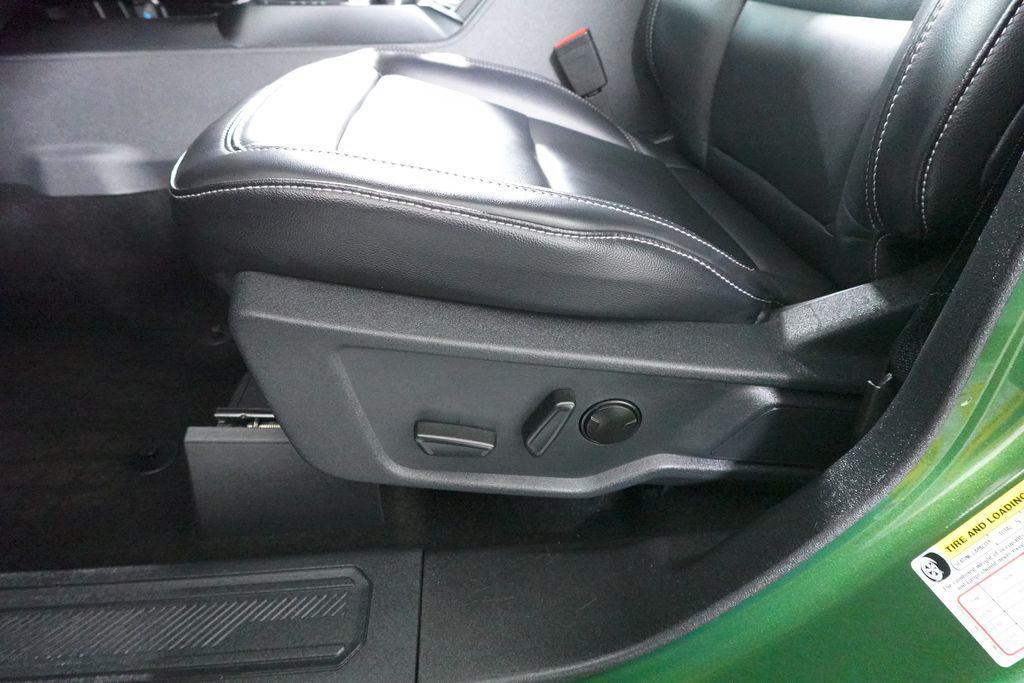 used 2025 Ford Bronco car, priced at $40,547