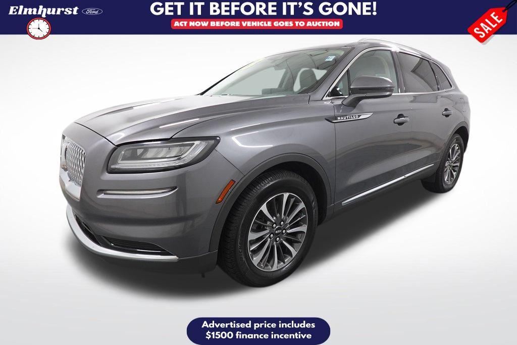 used 2023 Lincoln Nautilus car, priced at $24,662
