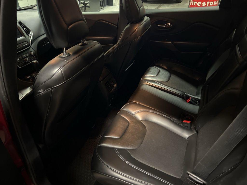 used 2019 Jeep Cherokee car, priced at $16,258