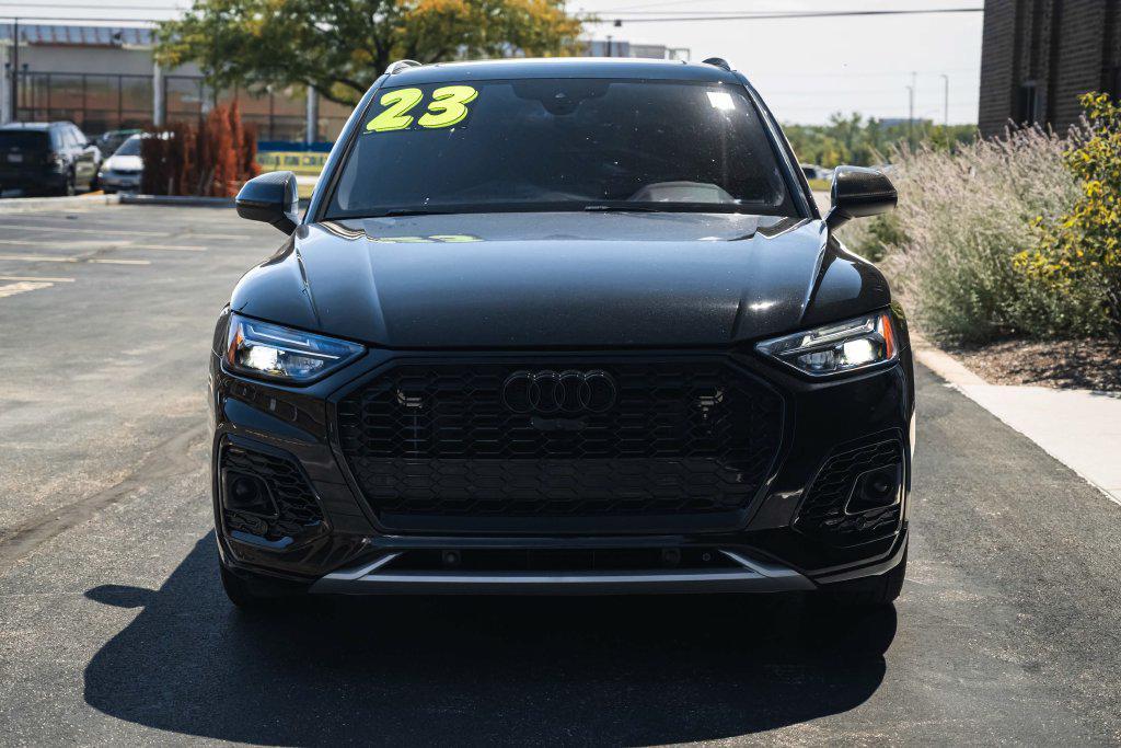 Audi SQ5 view 14