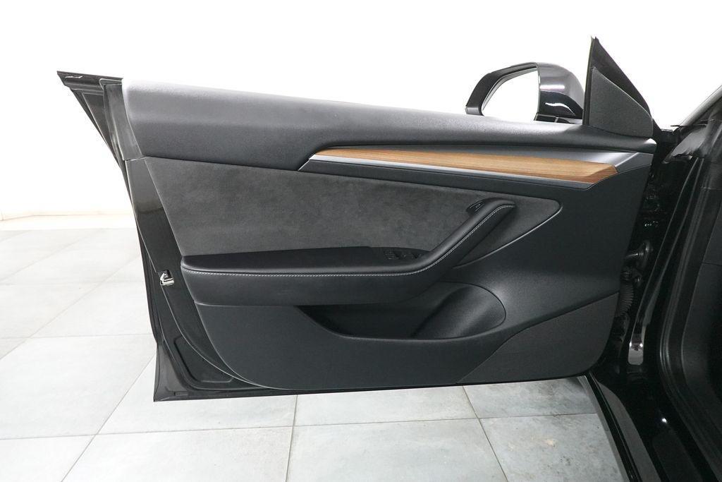 used 2023 Tesla Model 3 car, priced at $31,900