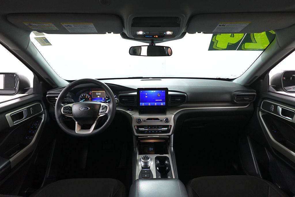 used 2024 Ford Explorer car, priced at $30,991