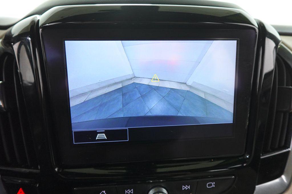 used 2022 Chevrolet Traverse car, priced at $19,576