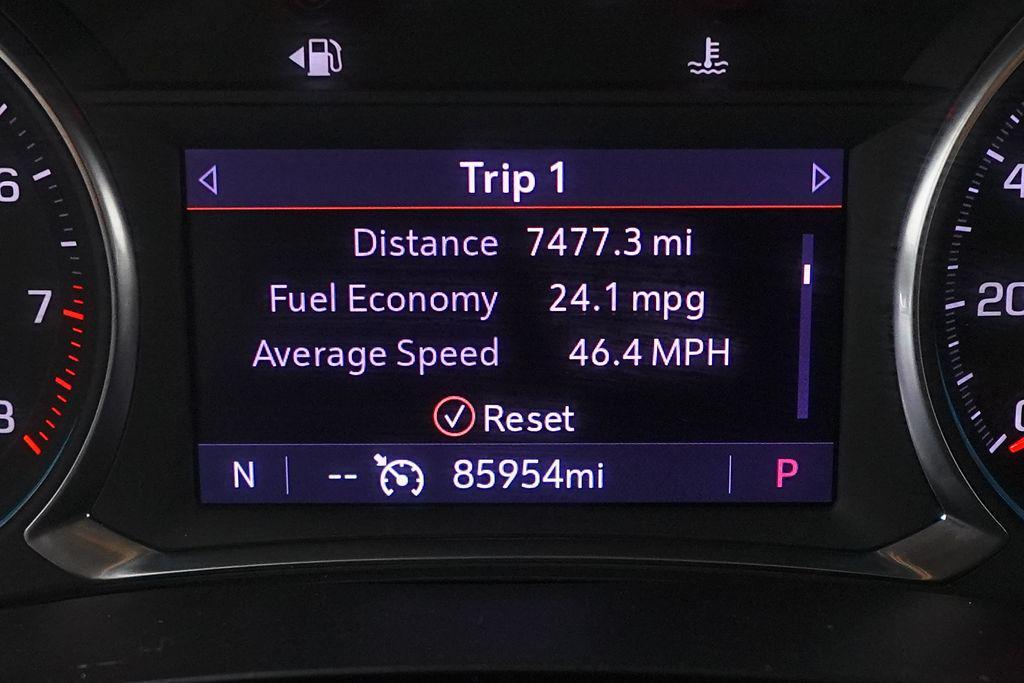 used 2022 Chevrolet Traverse car, priced at $19,576