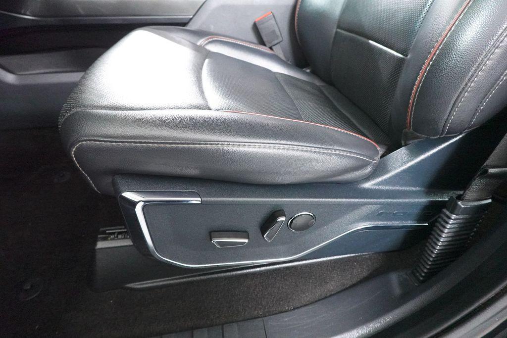 used 2021 Ford F-150 car, priced at $35,262