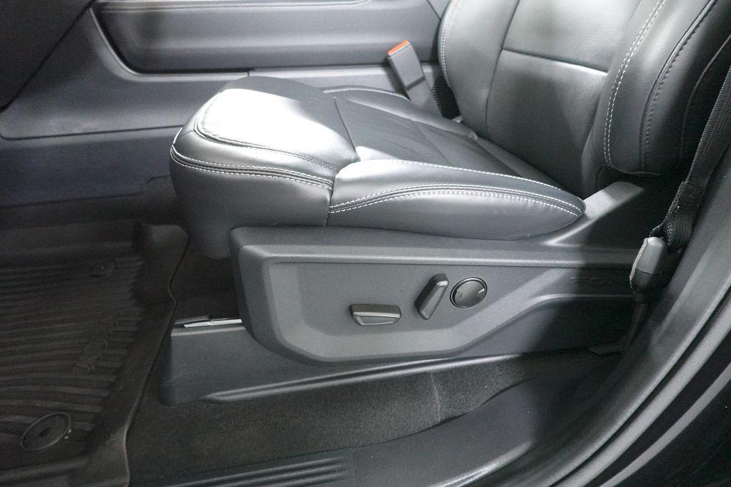 used 2025 Ford Expedition Max car, priced at $74,705