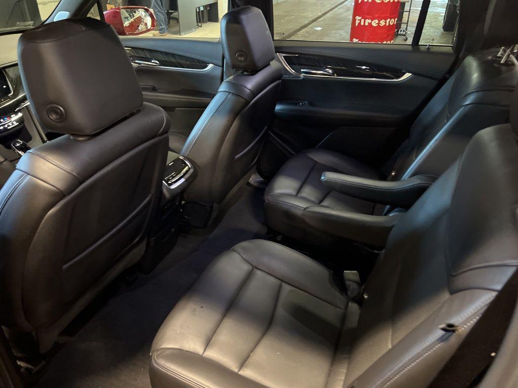 used 2020 Cadillac XT6 car, priced at $25,991