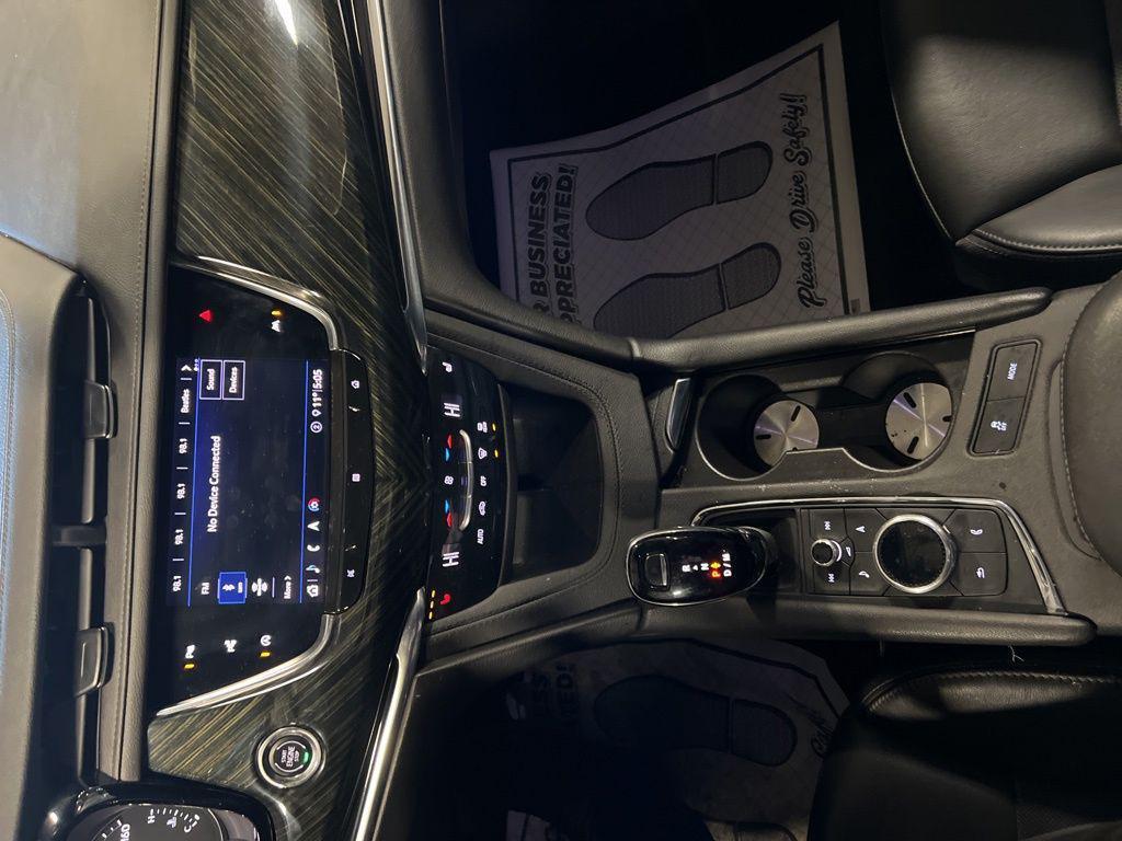 used 2020 Cadillac XT6 car, priced at $25,991