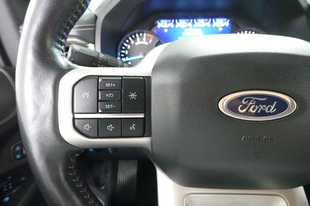 used 2024 Ford Expedition car, priced at $40,277