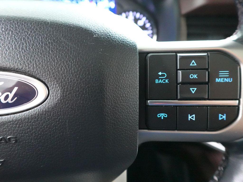 used 2024 Ford Expedition car, priced at $42,991