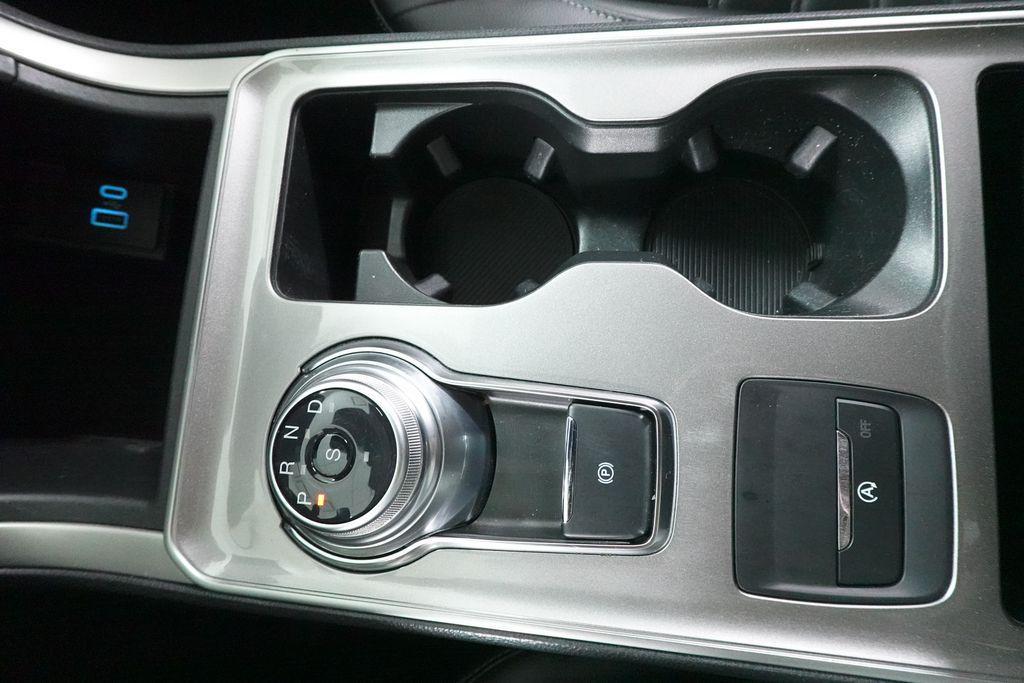 used 2023 Ford Edge car, priced at $24,500