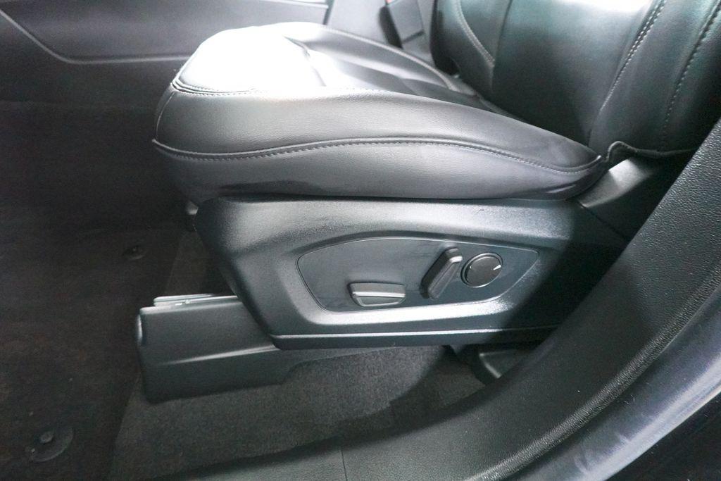 used 2023 Ford Explorer car, priced at $31,560