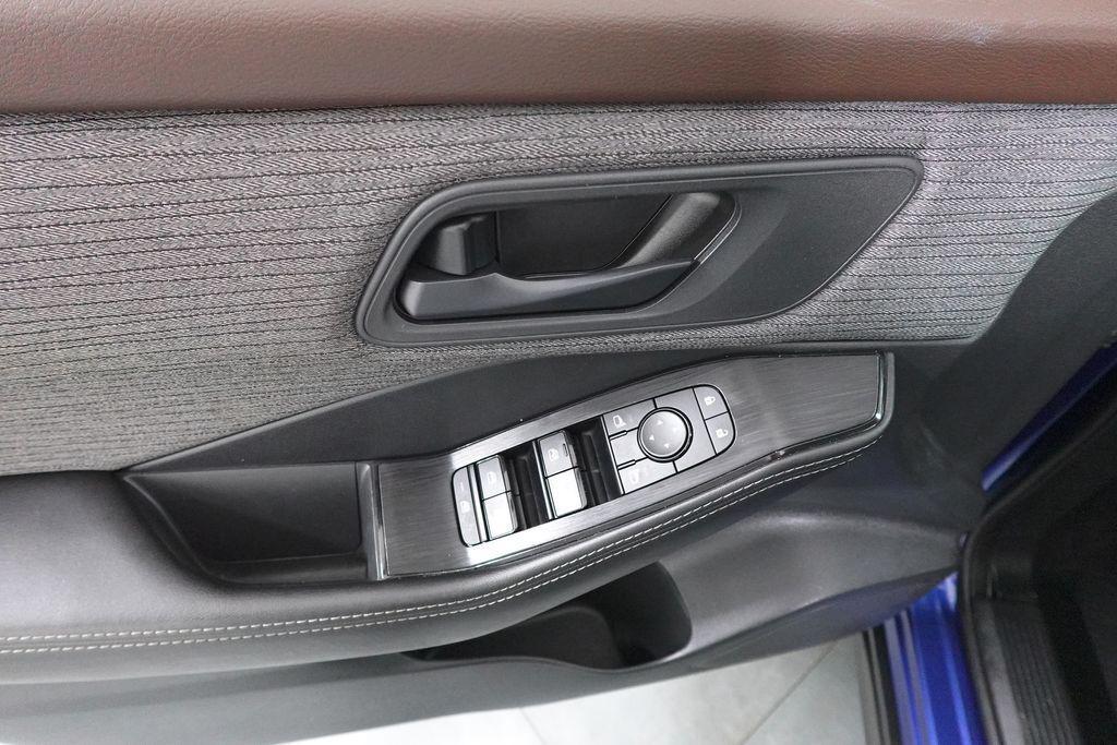 used 2021 Nissan Rogue car, priced at $17,954