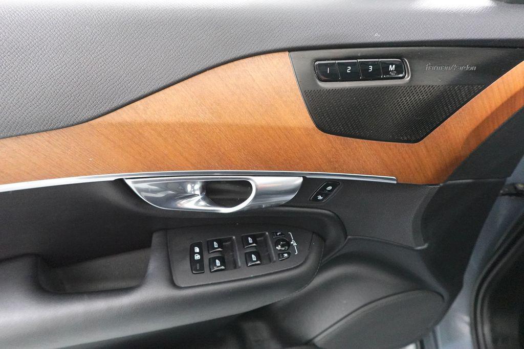 used 2023 Volvo XC90 car, priced at $34,409