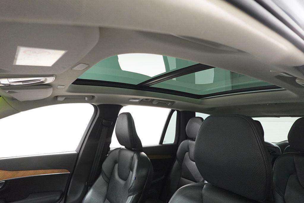 used 2023 Volvo XC90 car, priced at $34,409