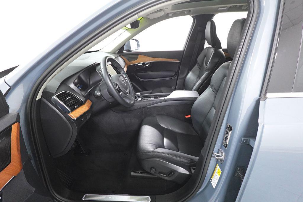 used 2023 Volvo XC90 car, priced at $34,409