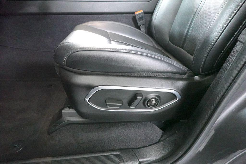 used 2024 Jeep Wagoneer L car, priced at $49,611