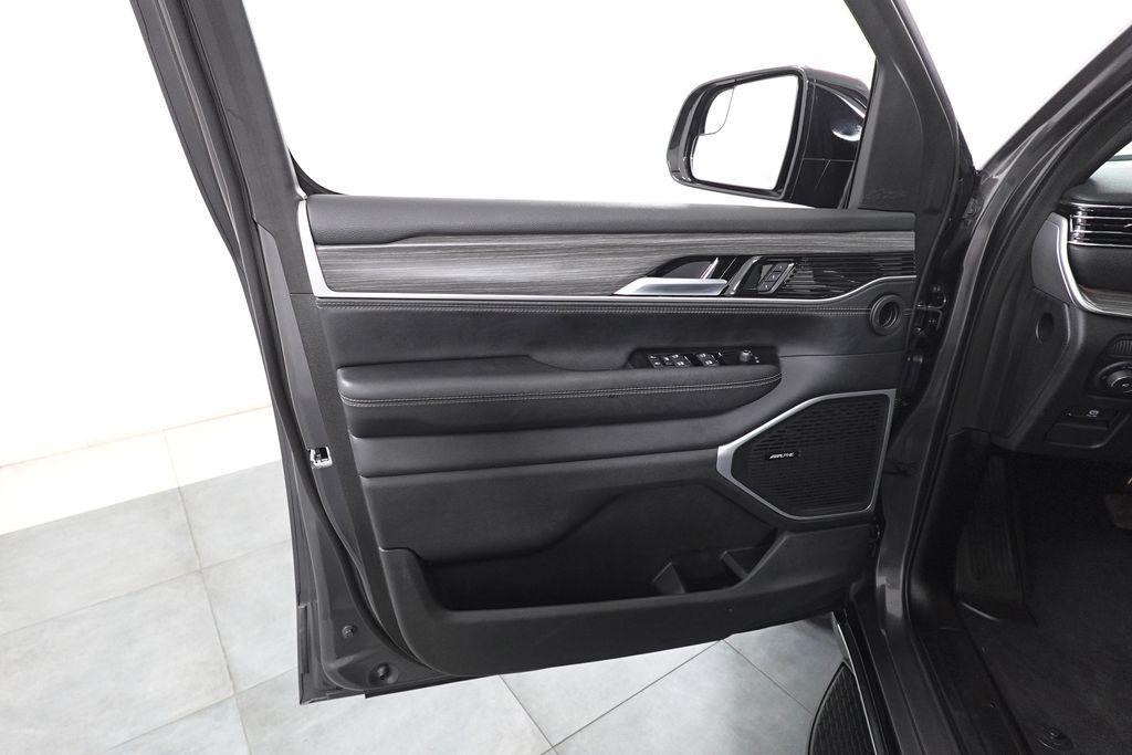 used 2024 Jeep Wagoneer L car, priced at $49,611