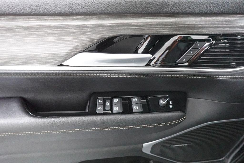 used 2024 Jeep Wagoneer L car, priced at $49,611