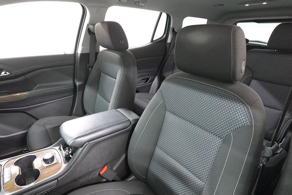 used 2023 GMC Acadia car, priced at $22,674