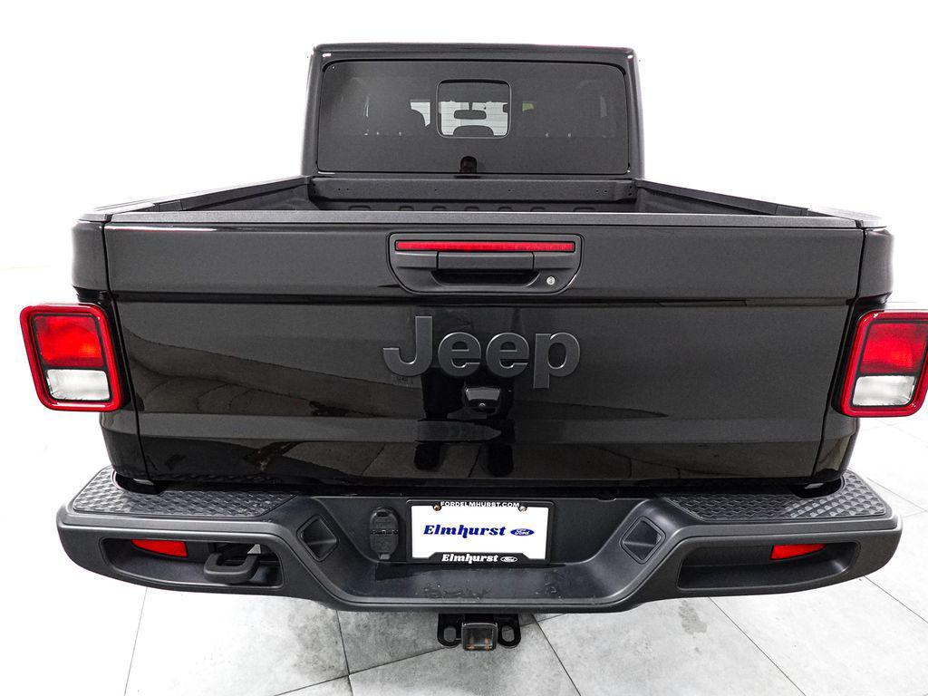 used 2024 Jeep Gladiator car, priced at $32,261