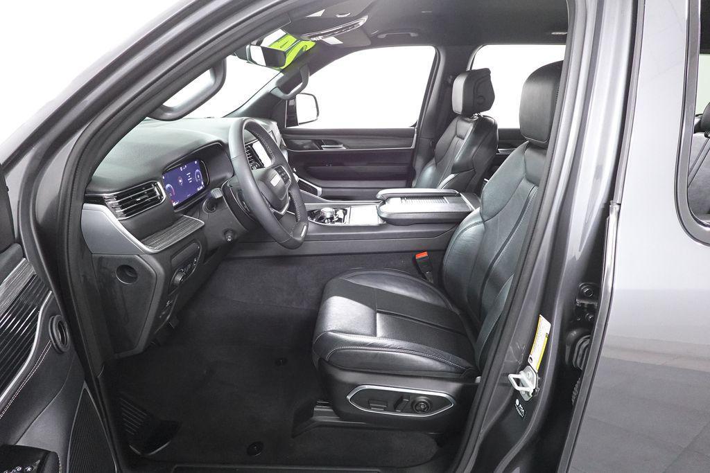 used 2024 Jeep Wagoneer car, priced at $41,577