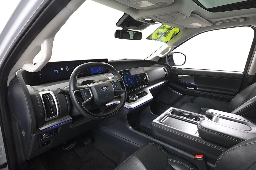 used 2025 Ford Expedition car, priced at $65,461