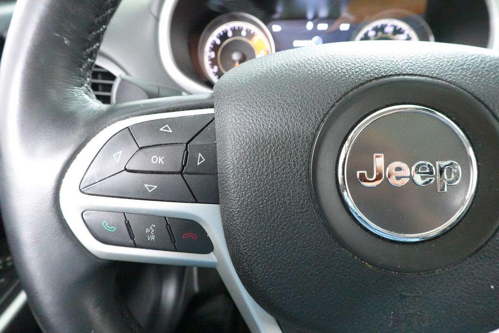 used 2017 Jeep Cherokee car, priced at $15,377
