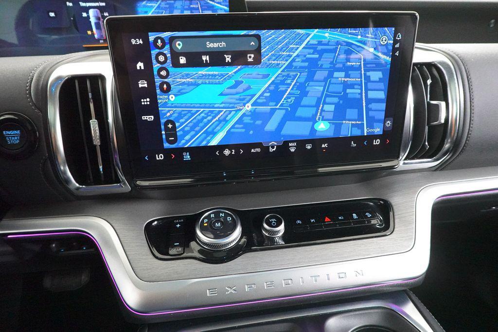 used 2025 Ford Expedition car, priced at $64,277