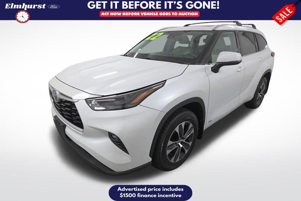 used 2022 Toyota Highlander Hybrid car, priced at $32,715