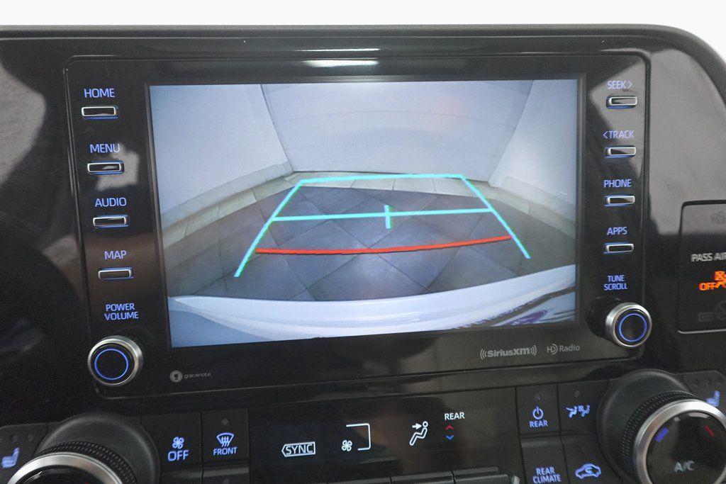 used 2022 Toyota Highlander Hybrid car, priced at $32,715