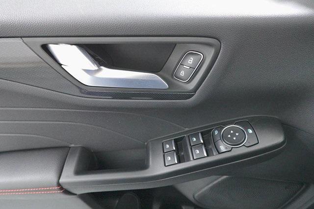 used 2025 Ford Escape car, priced at $32,152