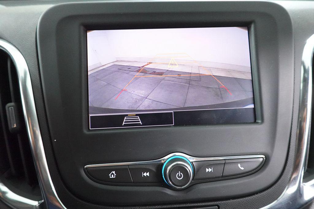 used 2024 Chevrolet Equinox car, priced at $22,840