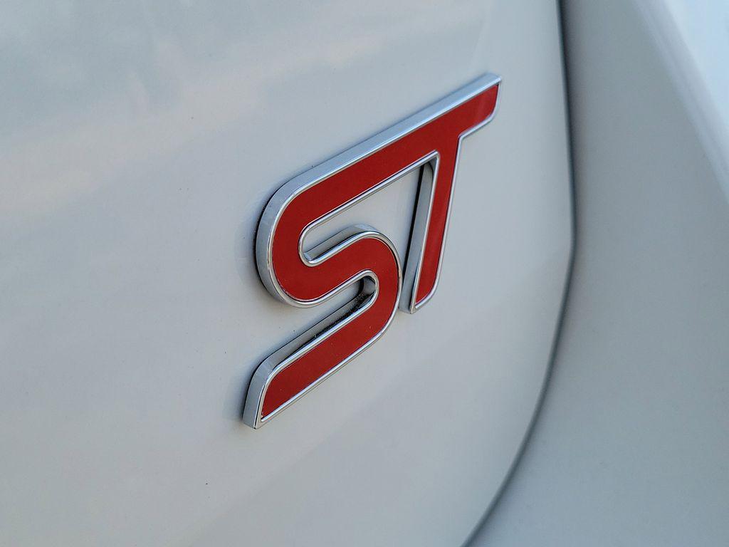 new 2026 Ford Explorer car