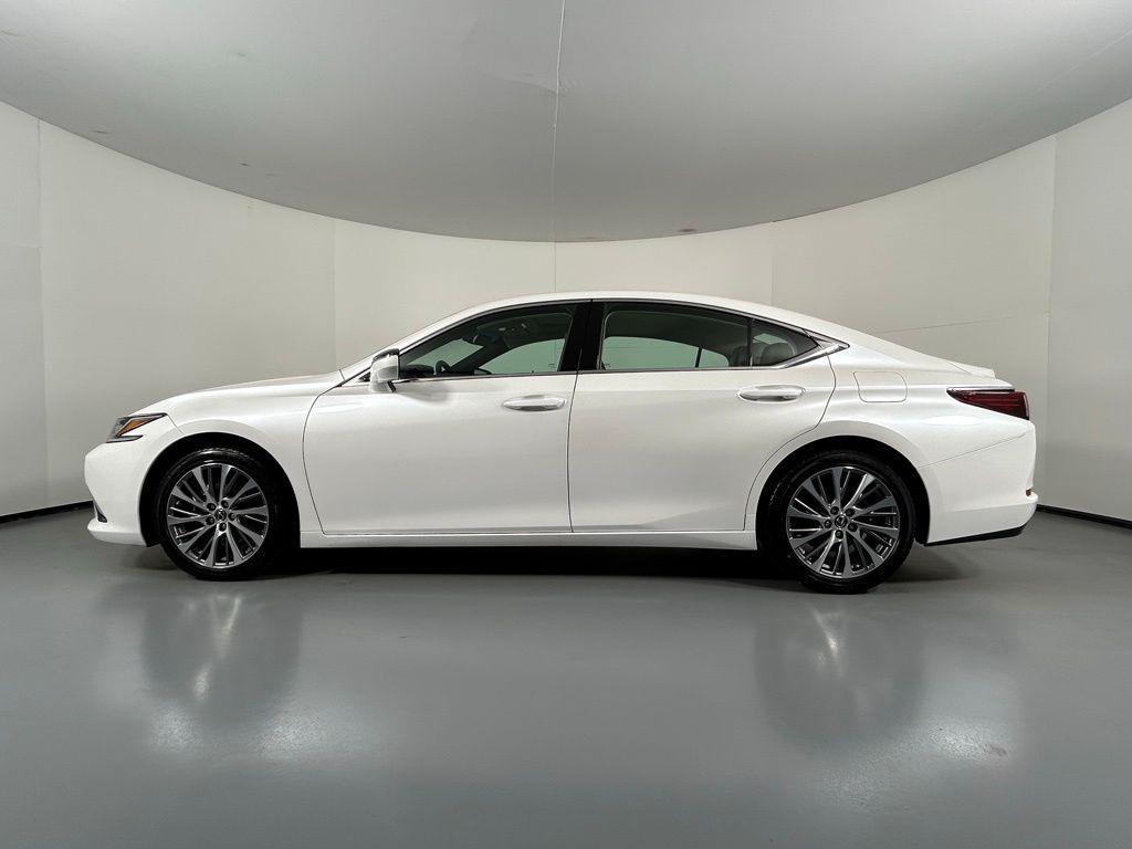 used 2019 Lexus ES 350 car, priced at $27,999