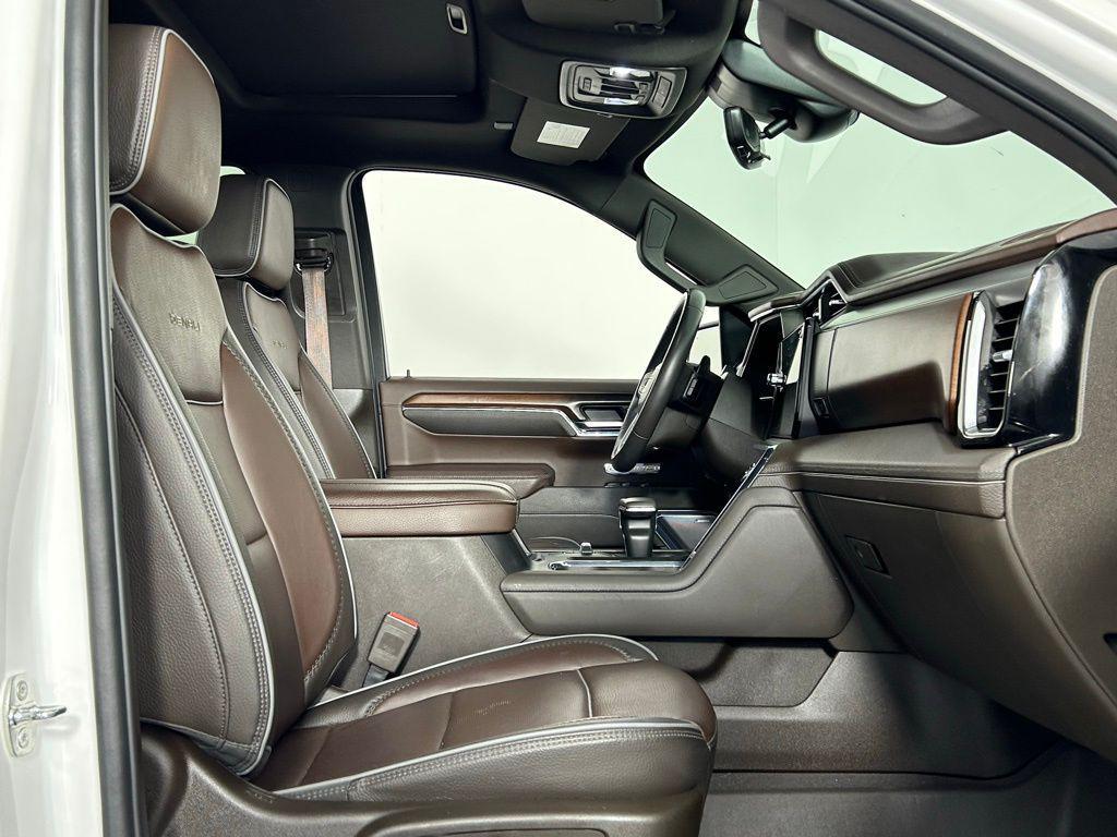 used 2024 GMC Sierra 1500 car, priced at $54,999