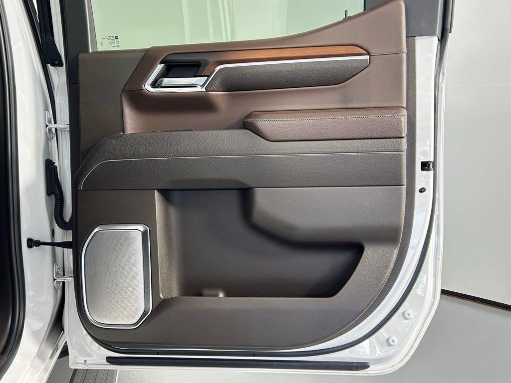 used 2024 GMC Sierra 1500 car, priced at $54,999