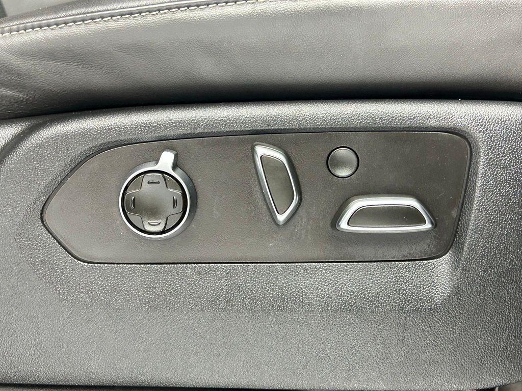 used 2021 Cadillac Escalade ESV car, priced at $55,999