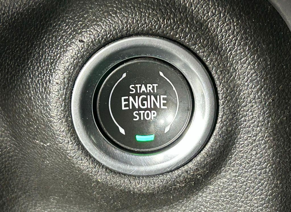 used 2021 GMC Sierra 1500 car, priced at $32,500