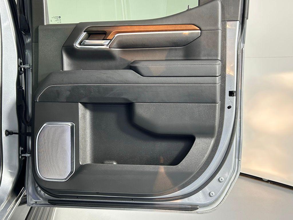 used 2024 GMC Sierra 1500 car, priced at $55,695