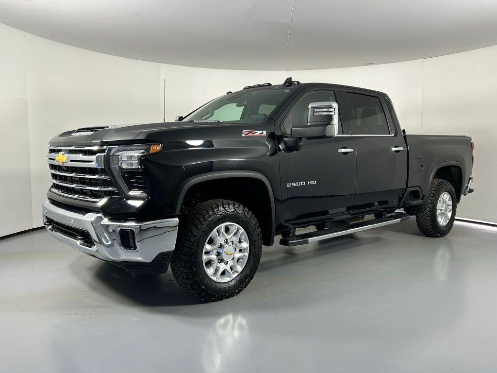 used 2024 Chevrolet Silverado 2500 car, priced at $63,999