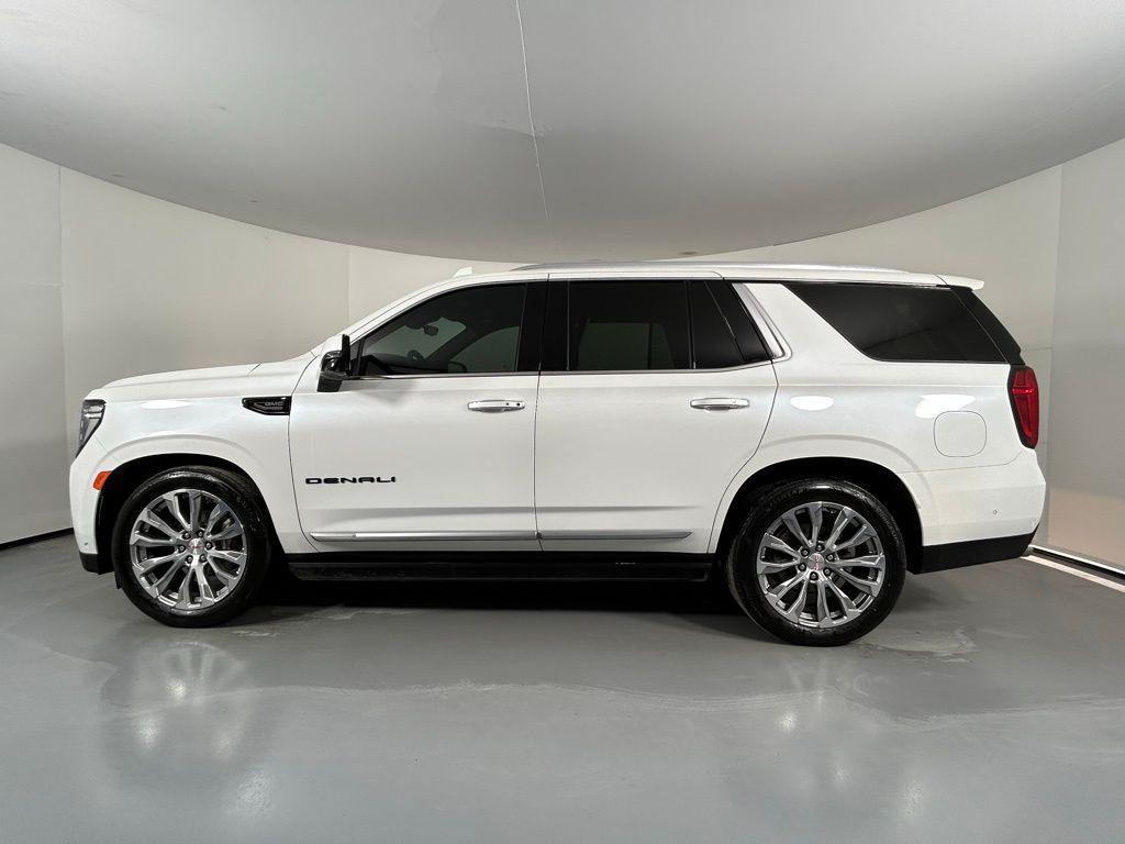 used 2024 GMC Yukon car, priced at $62,999