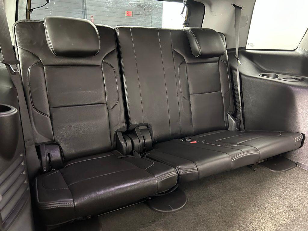 used 2018 GMC Yukon car, priced at $25,999