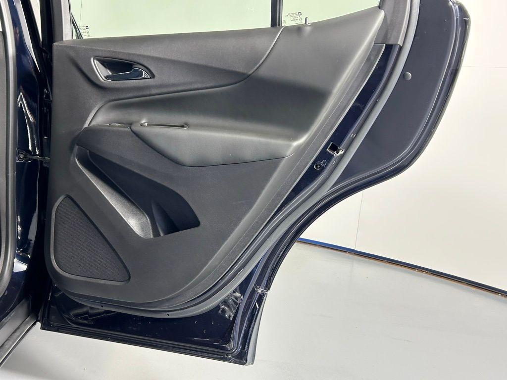used 2021 Chevrolet Equinox car, priced at $17,999